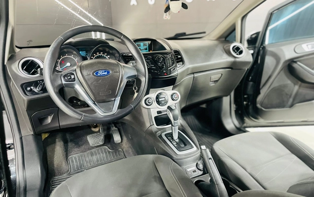 imagem-https://www.socarrao.com.br/sc-vehicle-images-prod/3232558/1786724617060-003_fd1b21e58c4279f3840fc8b9a9716fc8.jpeg