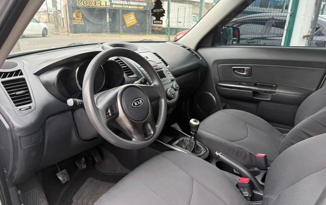 imagem-https://www.socarrao.com.br/sc-vehicle-images-prod/3232686/1786726591595-8380697_14_B_3cad125325.jpeg