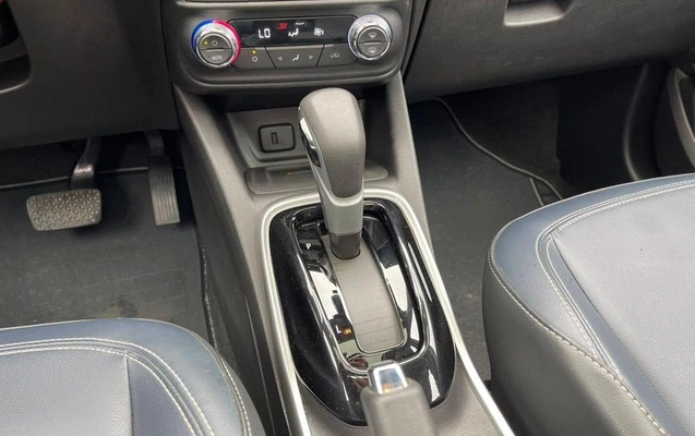 imagem-https://www.socarrao.com.br/sc-vehicle-images-prod/3232719/1788976582806-8244172_6_B_0b9c516cc7.jpeg
