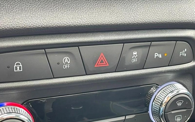imagem-https://www.socarrao.com.br/sc-vehicle-images-prod/3232719/1788976582818-8244172_3_B_edc32b86c6.jpeg