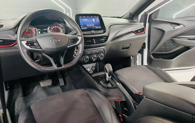 imagem-https://www.socarrao.com.br/sc-vehicle-images-prod/3232749/1786725154504-003_45bc2ba6f9c18235bbb0dc6b3288e6f3.jpeg
