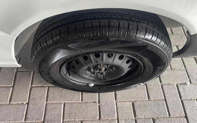 imagem-https://www.socarrao.com.br/sc-vehicle-images-prod/3232765/1789566665317-8380734_10_B_857e7fb23d.jpeg