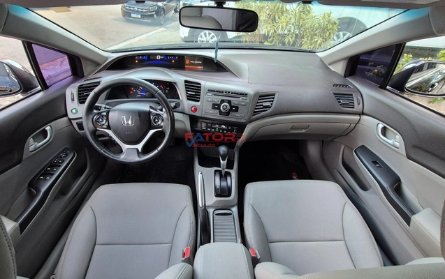 imagem-https://www.socarrao.com.br/sc-vehicle-images-prod/3232791/1786725502330-f6e8d7578f1a45f3815e401ff32d6a1b_1786721693557.jpg