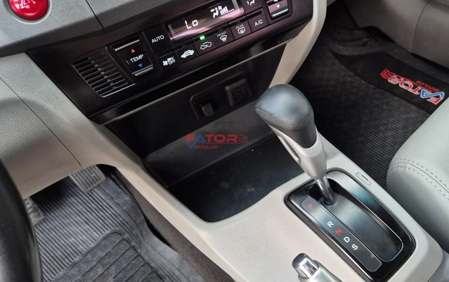 imagem-https://www.socarrao.com.br/sc-vehicle-images-prod/3232791/1786725502333-b354fa7c4065412694455358ceb66c78_1786721693569.jpg
