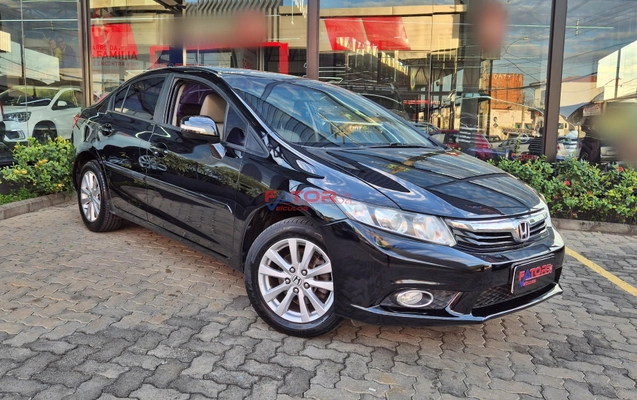 imagem-https://www.socarrao.com.br/sc-vehicle-images-prod/3232791/1786725502337-0dc7285cf0d847299656ad6539f896c7_1786721693582.jpg