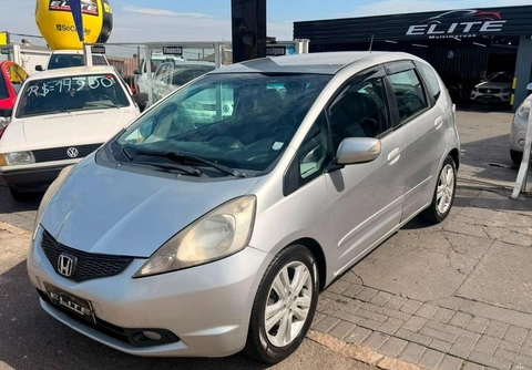 Honda Fit 2009 Prata — foto 1 de 3