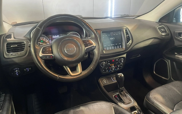 imagem-https://www.socarrao.com.br/sc-vehicle-images-prod/3233530/1786727181918-003_e9270625719ee0705065285d99b20709.jpeg