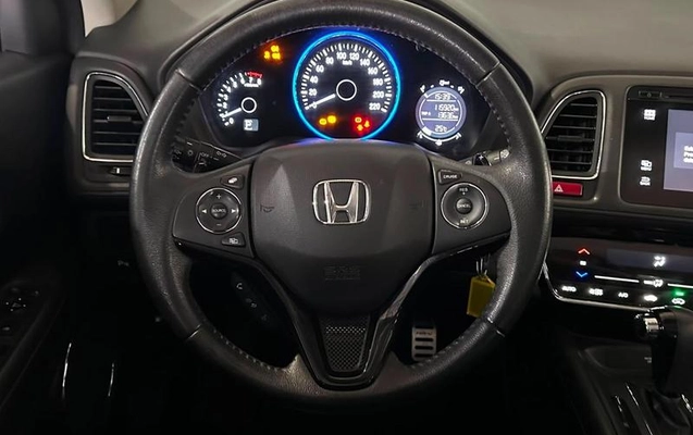 imagem-https://www.socarrao.com.br/sc-vehicle-images-prod/3233532/1789058693305-8373054_0_B_b98c2e2fc9.jpeg