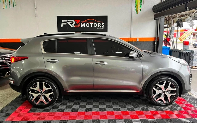 imagem-https://www.socarrao.com.br/sc-vehicle-images-prod/3233534/1786727628144-V2hhdHNBcHAgSW1hZ2UgMjAyNi0wOC0xNCBhdCAxNC4wMy40Ny5qcGVn.jpeg