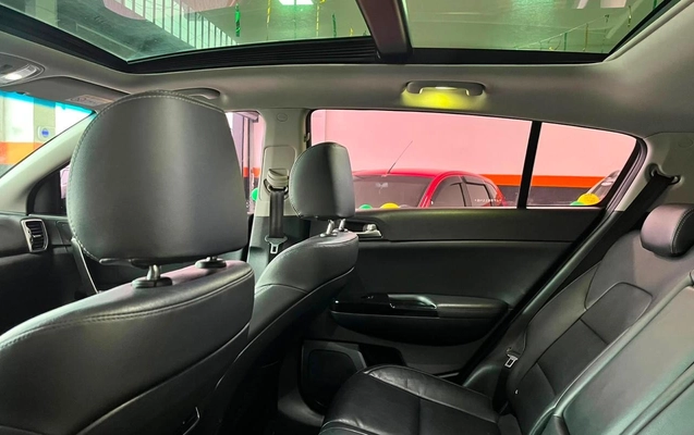 imagem-https://www.socarrao.com.br/sc-vehicle-images-prod/3233534/1786727628506-V2hhdHNBcHAgSW1hZ2UgMjAyNi0wOC0xNCBhdCAxNC4wMy40NyAoNCkuanBlZw.jpeg