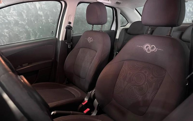 imagem-https://www.socarrao.com.br/sc-vehicle-images-prod/3233545/1788184892608-8378590_2_B_28706b211c.jpeg