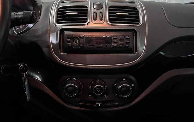 imagem-https://www.socarrao.com.br/sc-vehicle-images-prod/3233545/1788184892619-8378590_8_B_022642b51c.jpeg