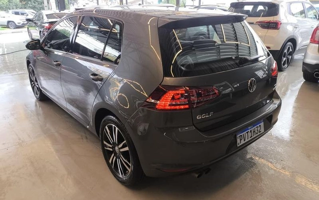 imagem-https://www.socarrao.com.br/sc-vehicle-images-prod/3233748/1786734935978-8240033_4_B_73d5a5fc87.jpeg