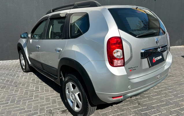 imagem-https://www.socarrao.com.br/sc-vehicle-images-prod/3233889/1787067802470-ef63db44-9978-4c32-a9b6-56c3e03528ae.jpg