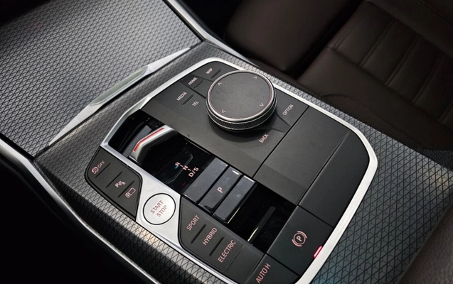 imagem-https://www.socarrao.com.br/sc-vehicle-images-prod/3233892/1786728151557-0hNWlCvfJgieRRPBgSVAQB7cIf2HnXLI.jpg