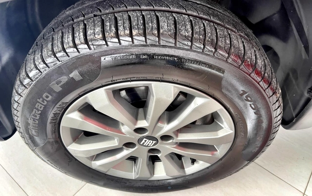 imagem-https://www.socarrao.com.br/sc-vehicle-images-prod/3233974/1786728547105-Ny5qcGVn.jpeg
