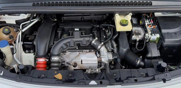 imagem-https://www.socarrao.com.br/sc-vehicle-images-prod/3233991/1786728579009-8297535_2_B_1f50c1f8d6.jpeg