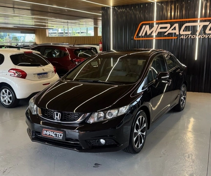 Honda Civic 2016 Preto — foto 1 de 3