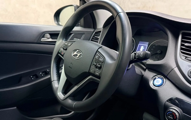imagem-https://www.socarrao.com.br/sc-vehicle-images-prod/3234310/1788525505533-5c737ed4-764f-43a1-870c-ea50a523847e.jpg