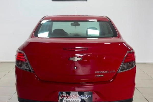 imagem-https://www.socarrao.com.br/sc-vehicle-images-prod/3234358/1787581354012-8380370_1_B_d3a83a4563.jpeg