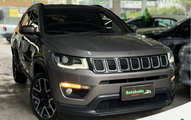 imagem-https://www.socarrao.com.br/sc-vehicle-images-prod/3234612/1789650387754-9a148315-36ec-41fc-b0bb-12a41274e9b8.jpg
