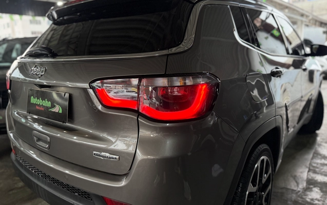 imagem-https://www.socarrao.com.br/sc-vehicle-images-prod/3234612/1789650387773-a9a517f7-859a-487f-b5eb-8beefecee4a2.jpg