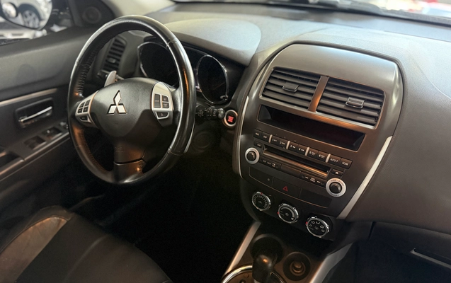 imagem-https://www.socarrao.com.br/sc-vehicle-images-prod/3234623/1789650394269-18add872-825e-4665-ab57-ddb1236112af.jpg