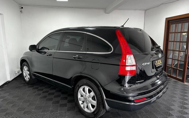 imagem-https://www.socarrao.com.br/sc-vehicle-images-prod/3234642/1788284751672-8381211_13_B_d8cdf9b985.jpeg