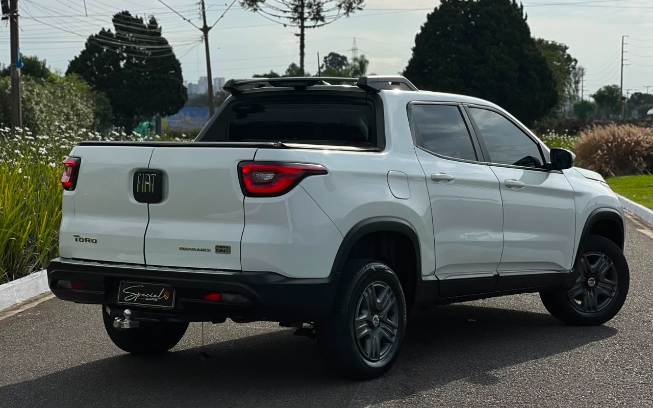 imagem-https://www.socarrao.com.br/sc-vehicle-images-prod/3234647/1786730106967-V2hhdHNBcHAgSW1hZ2UgMjAyNi0wOC0xMyBhdCAxNS41Mi4zNiAoMSkuanBlZw.jpeg