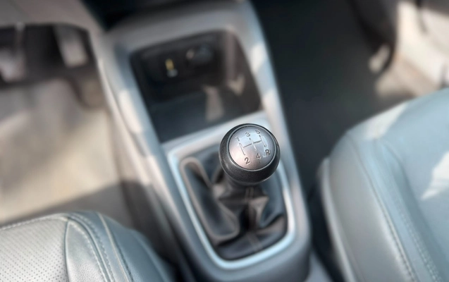imagem-https://www.socarrao.com.br/sc-vehicle-images-prod/3234650/1788956044790-cd408295-6cab-44da-8af2-3c2cb625110f.jpg