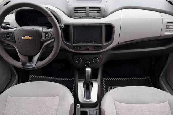 imagem-https://www.socarrao.com.br/sc-vehicle-images-prod/3234665/1788889968179-8381247_2_B_449bcfdfd6.jpeg