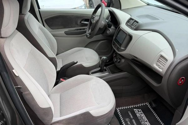 imagem-https://www.socarrao.com.br/sc-vehicle-images-prod/3234665/1788889968184-8381247_1_B_43e4daf990.jpeg