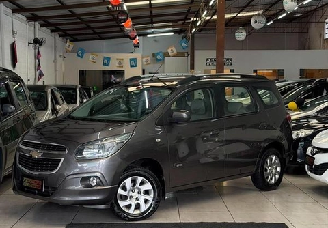 Chevrolet Spin 2014 Cinza — foto 1 de 3