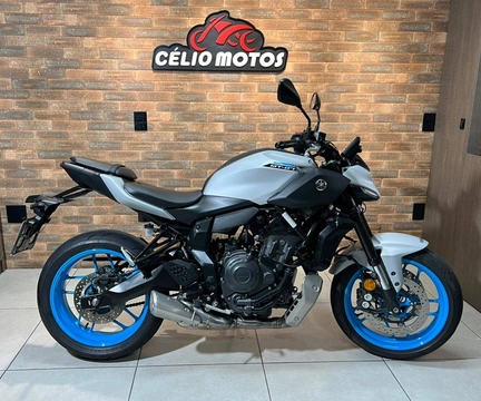 YAMAHA MT-07 CONNECTED 689cc ABS 2026 Cinza — foto 1 de 3