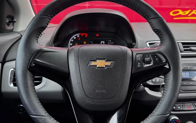 imagem-https://www.socarrao.com.br/sc-vehicle-images-prod/3234906/1786730694420-8375906_8_B_5eb6c59bfc.jpeg