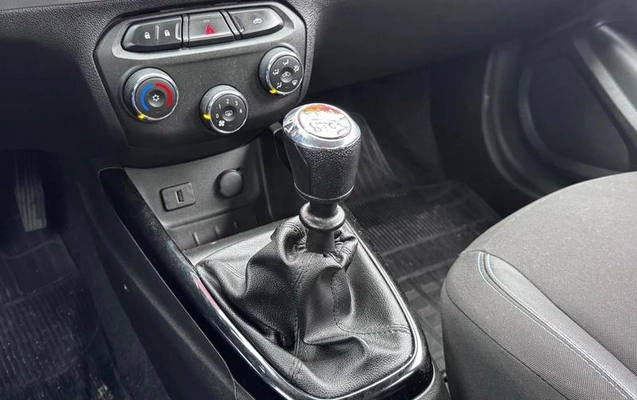 imagem-https://www.socarrao.com.br/sc-vehicle-images-prod/3234906/1786730694424-8375906_11_B_95e09cba34.jpeg