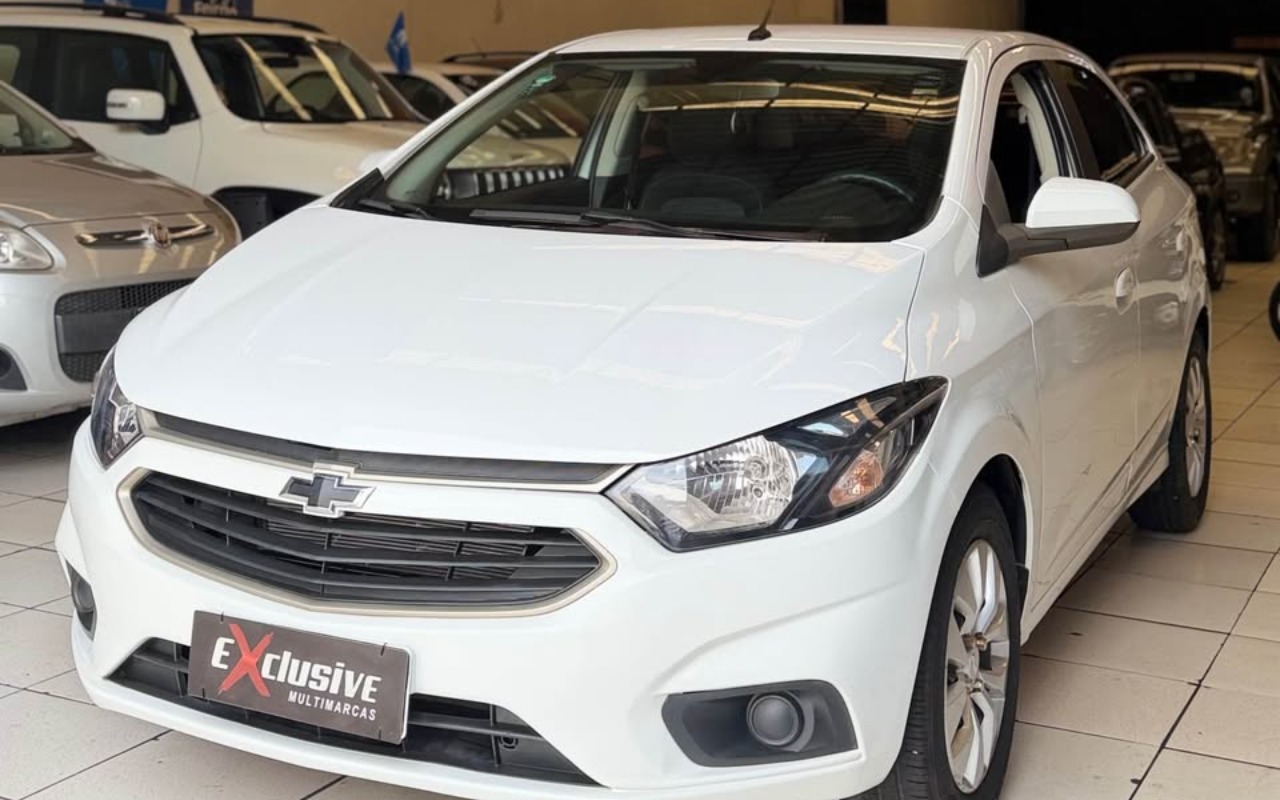 Chevrolet Onix 2018 Branco — foto 1 de 3