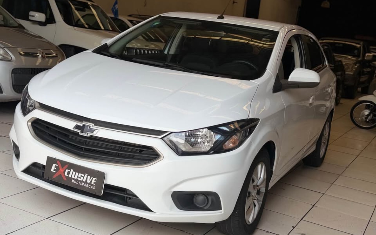 imagem-https://www.socarrao.com.br/sc-vehicle-images-prod/3235026/1786731006305-T05JWCAyMDE4NC5qcGc.jpg