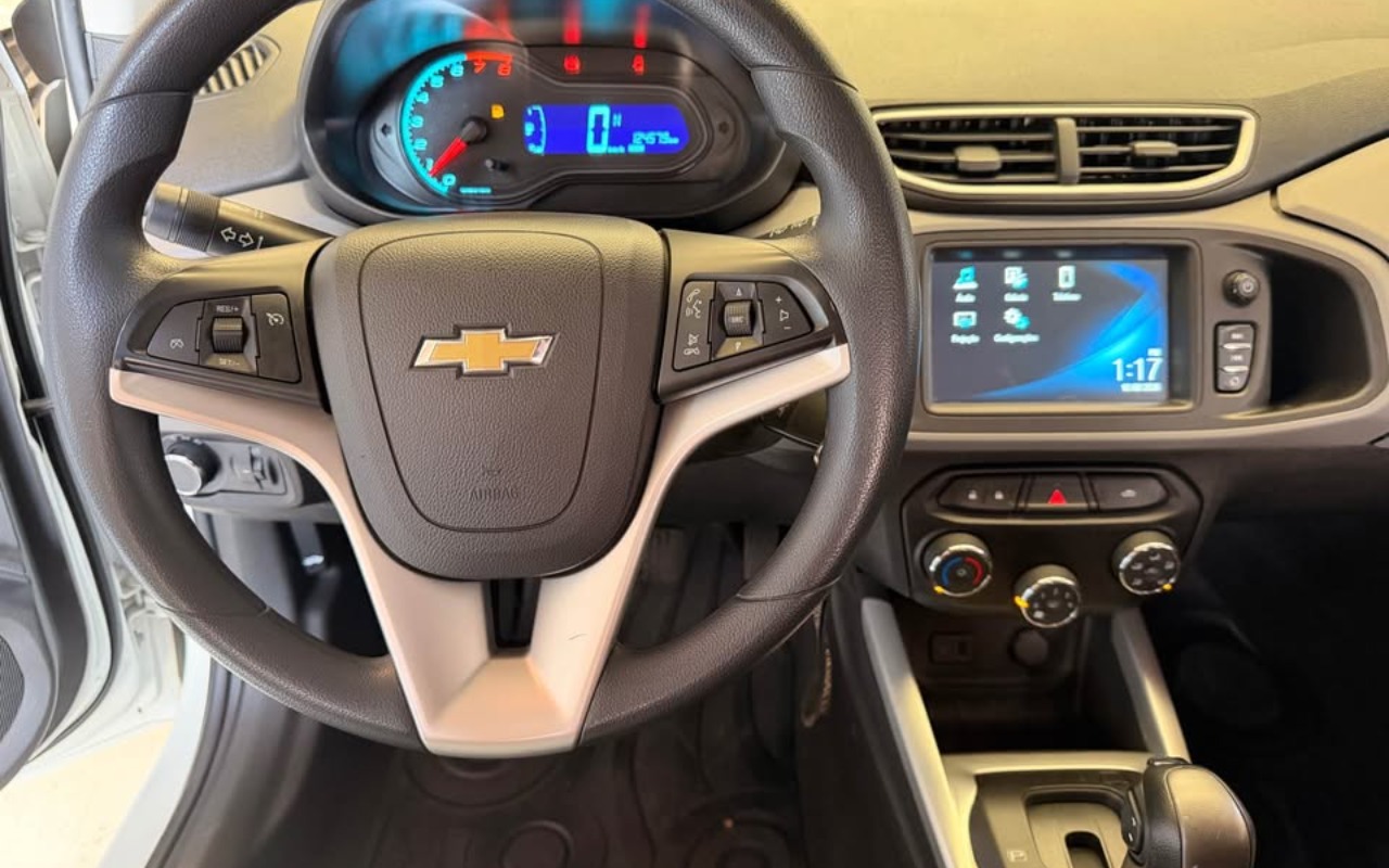 imagem-https://www.socarrao.com.br/sc-vehicle-images-prod/3235026/1786731007139-T05JWCAyMDE4MTMuanBn.jpg