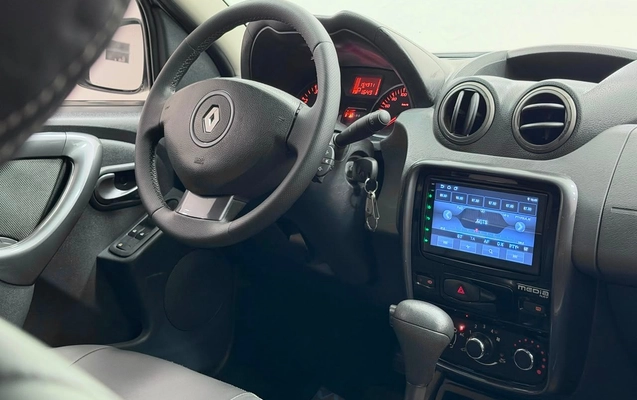 imagem-https://www.socarrao.com.br/sc-vehicle-images-prod/3235122/1787168683699-d497f9df7f08466eaa092cfe376770b1_1786569596212.jpg