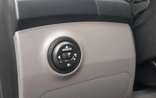 imagem-https://www.socarrao.com.br/sc-vehicle-images-prod/3235270/1789491742511-8377473_6_B_927dcd5d0e.jpeg