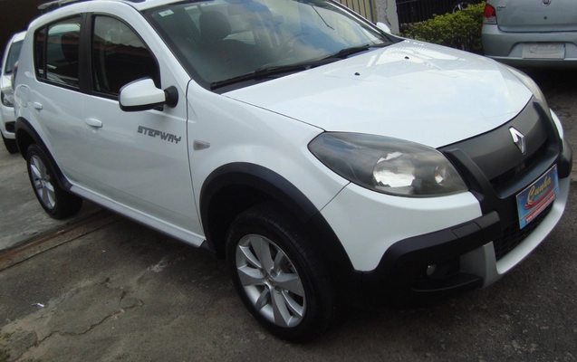 imagem-https://www.socarrao.com.br/sc-vehicle-images-prod/3235307/1786731587013-RFNDMDU4NTguSlBH.JPG