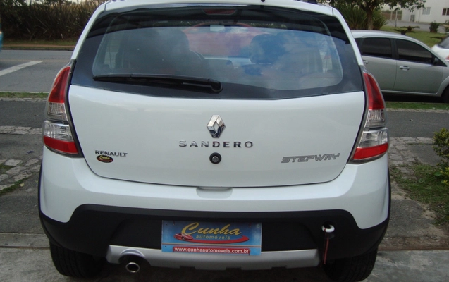 imagem-https://www.socarrao.com.br/sc-vehicle-images-prod/3235307/1786731587266-RFNDMDU4NjAuSlBH.JPG