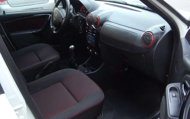 imagem-https://www.socarrao.com.br/sc-vehicle-images-prod/3235307/1786731588029-RFNDMDU4NjUuSlBH.JPG