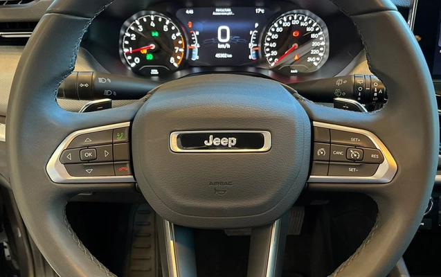 imagem-https://www.socarrao.com.br/sc-vehicle-images-prod/3235356/1788974819384-b90af210-17b4-4e6a-a8f3-7a13c8317dda.jpg
