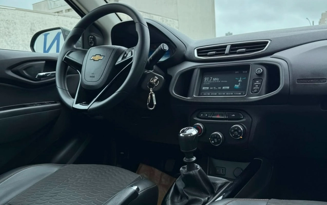 imagem-https://www.socarrao.com.br/sc-vehicle-images-prod/3235495/1786731677659-V2hhdHNBcHAgSW1hZ2UgMjAyNi0wOC0xNCBhdCAxMy41Ny41OC5qcGVn.jpeg