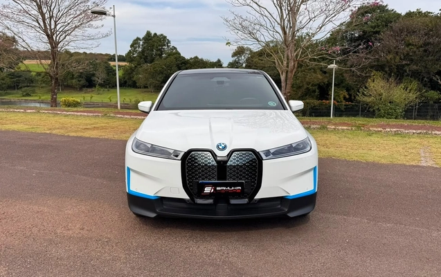 imagem-https://www.socarrao.com.br/sc-vehicle-images-prod/3235530/1786731800847-V2hhdHNBcHAgSW1hZ2UgMjAyNi0wOC0xNCBhdCAxNC4xOS4xOCAoMSkuanBlZw.jpeg