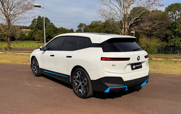 imagem-https://www.socarrao.com.br/sc-vehicle-images-prod/3235530/1786731801046-V2hhdHNBcHAgSW1hZ2UgMjAyNi0wOC0xNCBhdCAxNC4xOS4xOCAoMykuanBlZw.jpeg