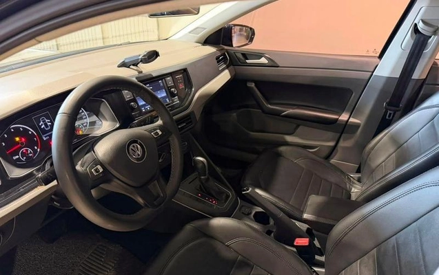 imagem-https://www.socarrao.com.br/sc-vehicle-images-prod/3235859/1787224488252-8336978_5_B_54009f27f5.jpeg