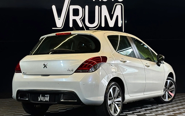 imagem-https://www.socarrao.com.br/sc-vehicle-images-prod/3235965/1786732538085-4_030849.jpg